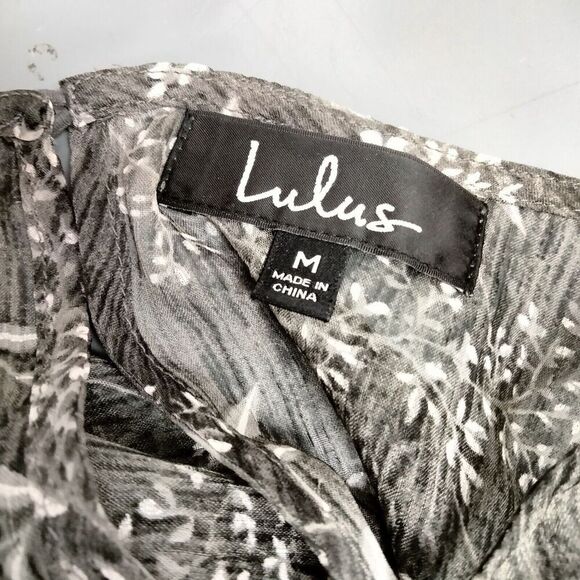 Lulu's Whispering Winds Top Wmns M Gray Floral Embroidered Long Sleeve Sheer - Picture 10 of 12